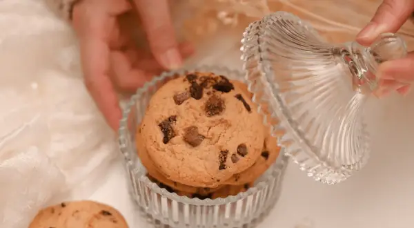 Muffinka czekoladowa: Waga, kalorie i jak ją "odchudzić"?