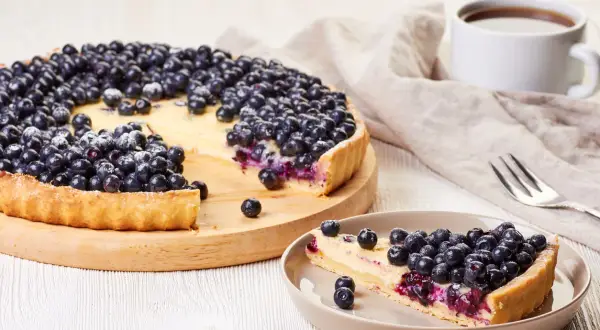 Pyszna tarta z jagodami, idealna na deser. Ten najlepsza tarta przepis zachwyci każdego!