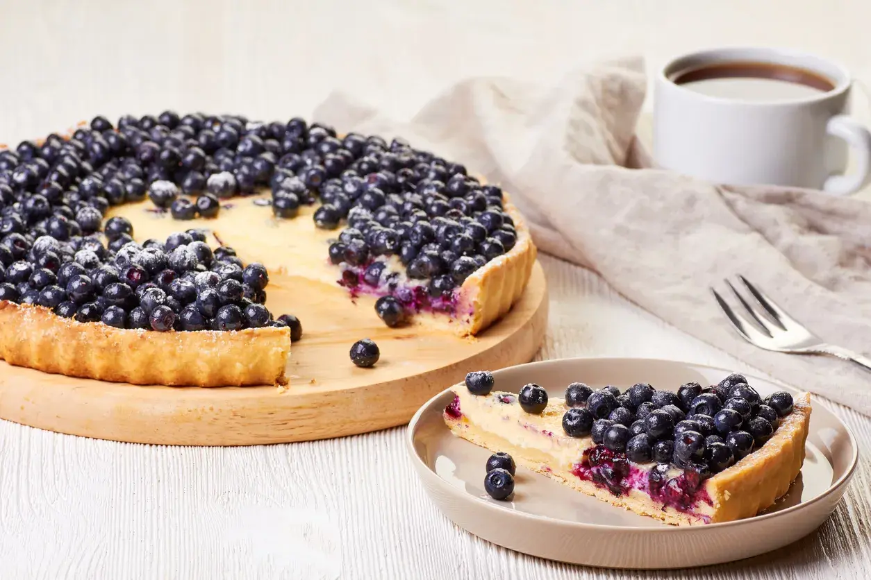Pyszna tarta z jagodami, idealna na deser. Ten najlepsza tarta przepis zachwyci każdego!