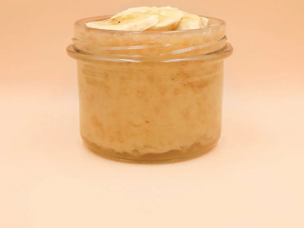 domowa galaretka bananowa z owocami