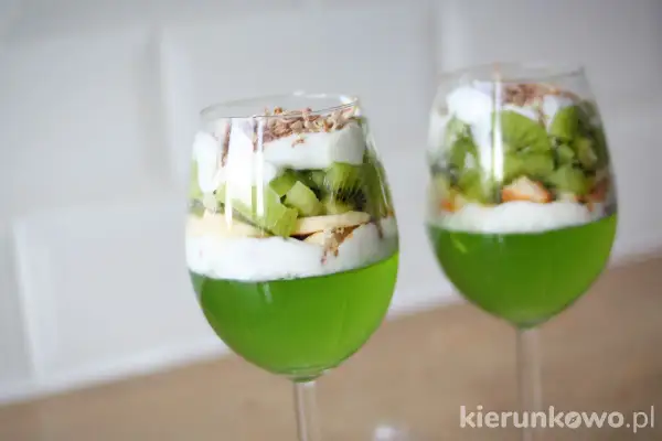 Dlaczego galaretka z kiwi nie tężeje? Poznaj proste rozwiązania!